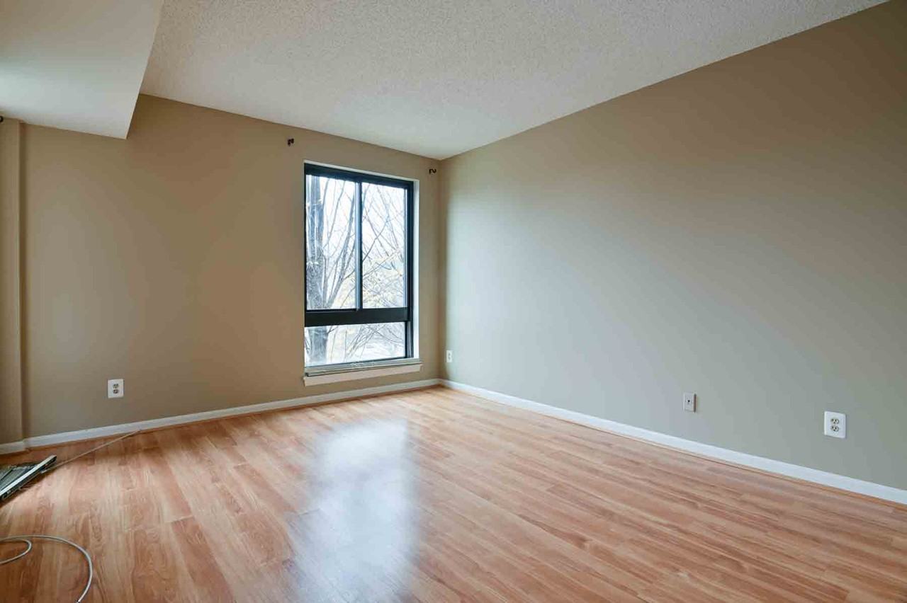 807 N Howard St #112 - Photo 3 of 13