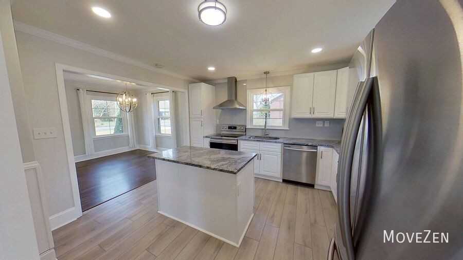 1200 Dresden Dr W - Photo 2 of 43