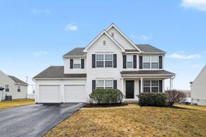 featured image of 27 E Imperial Dr