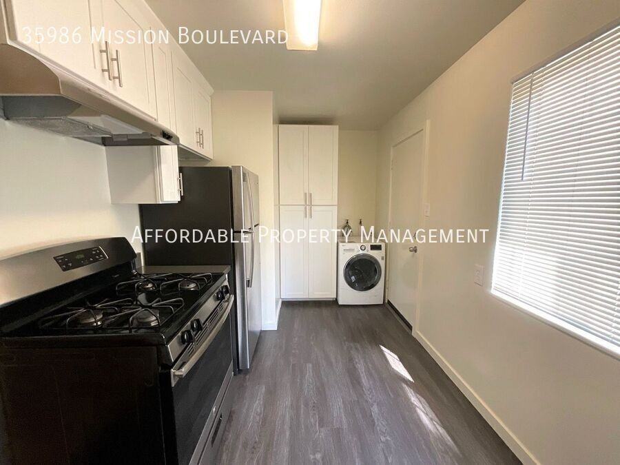 35986 Mission Blvd - Photo 6 of 11