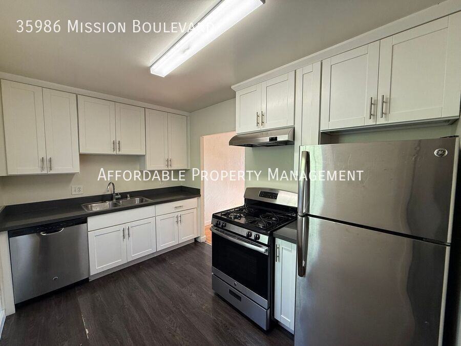 35986 Mission Blvd - Photo 7 of 11