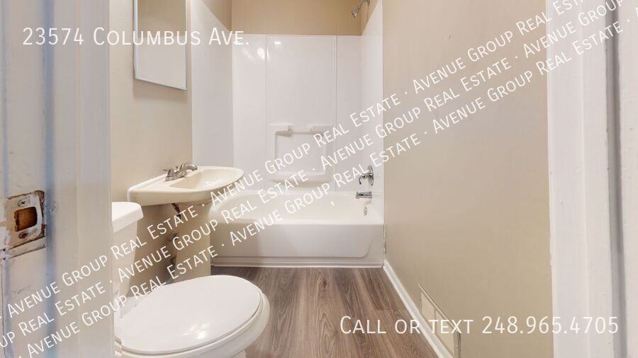 23574 Columbus Ave - Photo 7 of 15