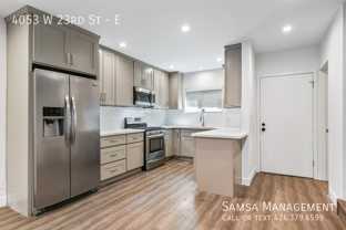 4053 W 23rd St #E - Photo 1 of 1