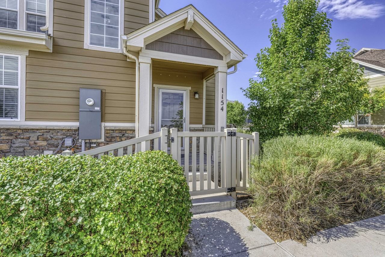 1154 Telleen Ave - Photo 2 of 20