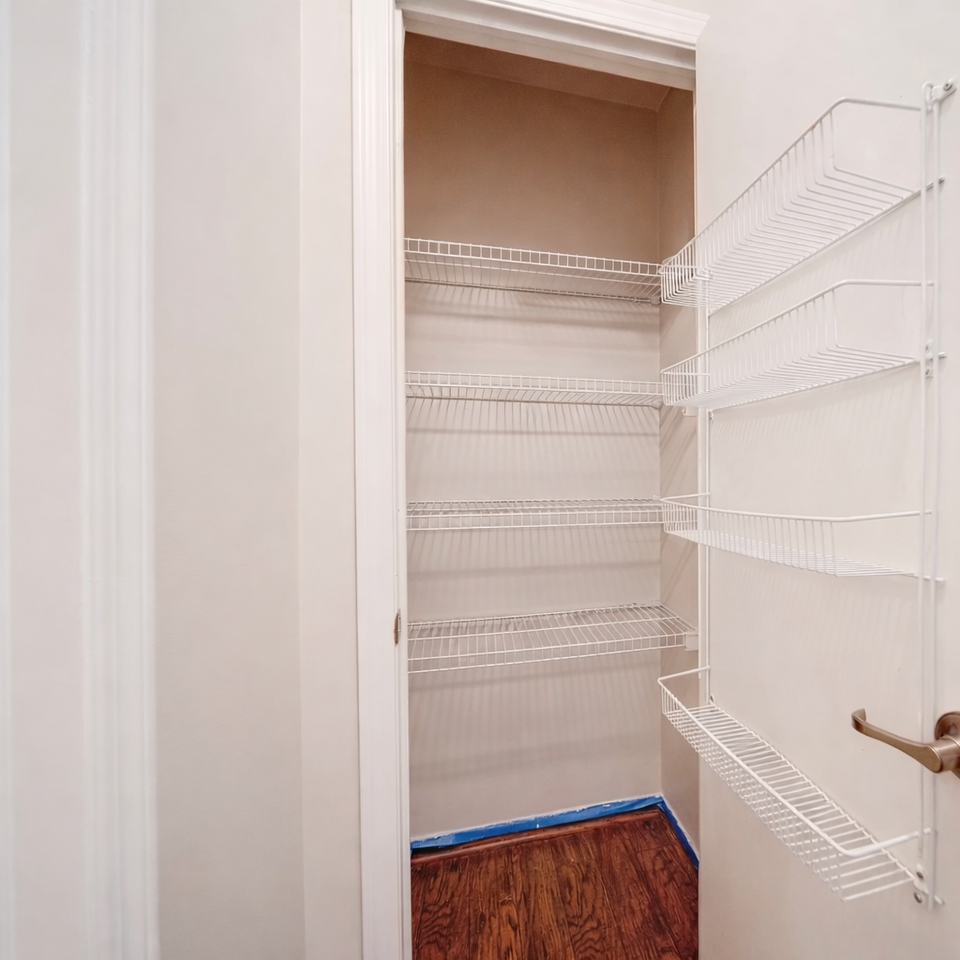 8602 Smokey Hollow Dr - Photo 7 of 20