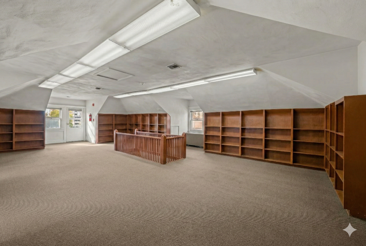 851 Clarkson - Hello Office - Photo 7 of 34