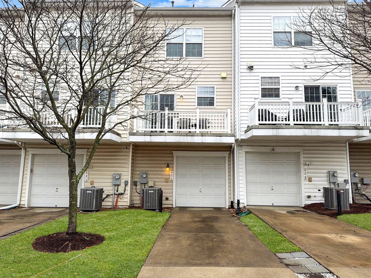 423 Garrett A Morgan Blvd #TH - Photo 2 of 38