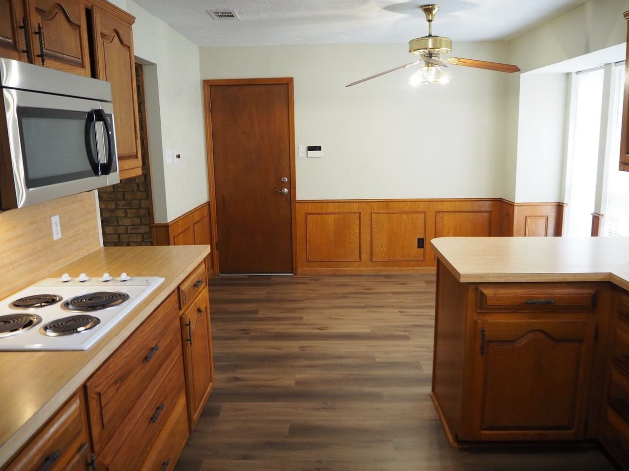 1934 Maxwell Dr - Photo 7 of 26