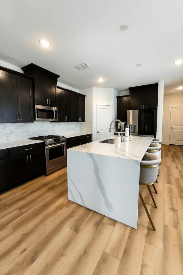 4518 Smokey Quartz Ln - Photo 4 of 16