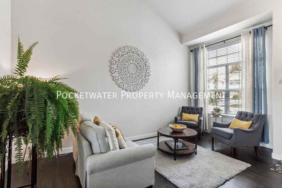 3435 Castle Peak Ave - Photo 4 of 41