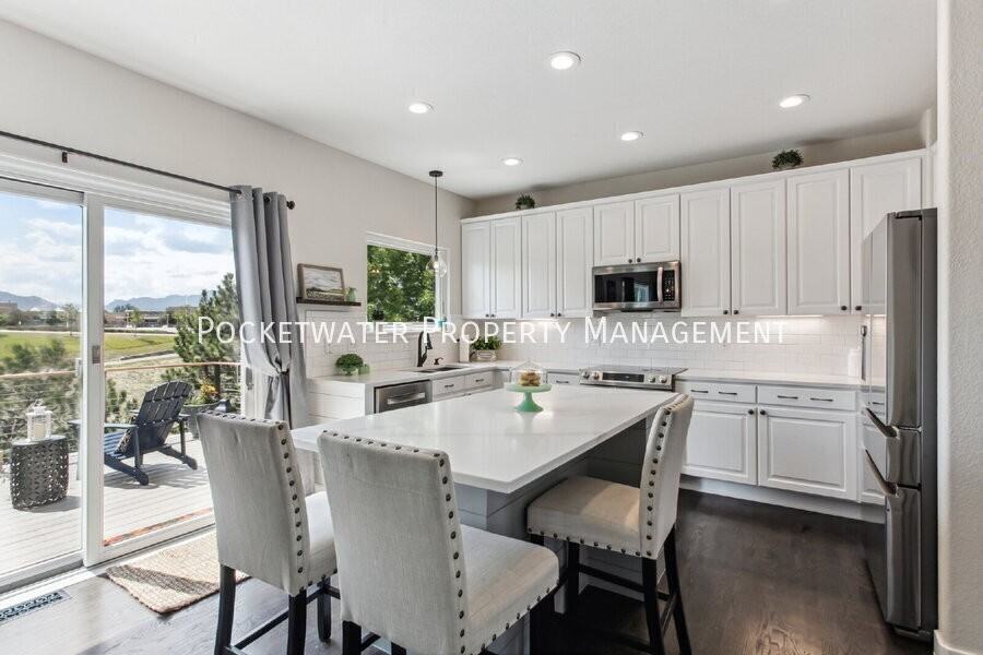 3435 Castle Peak Ave - Photo 6 of 41