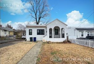3717 37th Pl - Photo 1 of 1
