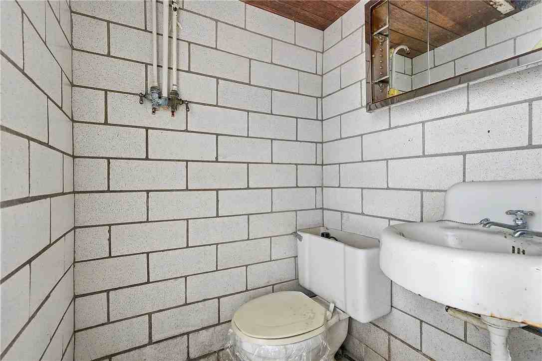 1865 Montour St #1 - Photo 6 of 25