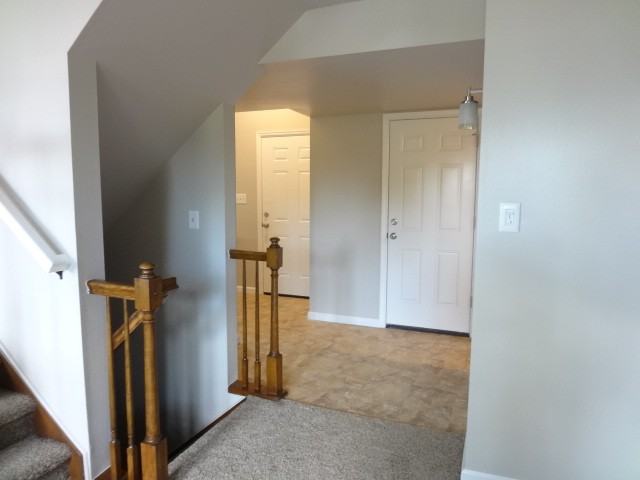 607 Homestead Ct - Photo 7 of 19