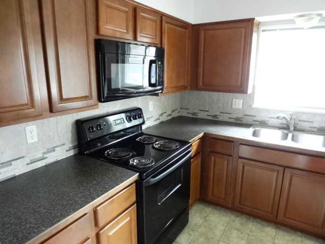 600 Cherry St #1 - Photo 6 of 14