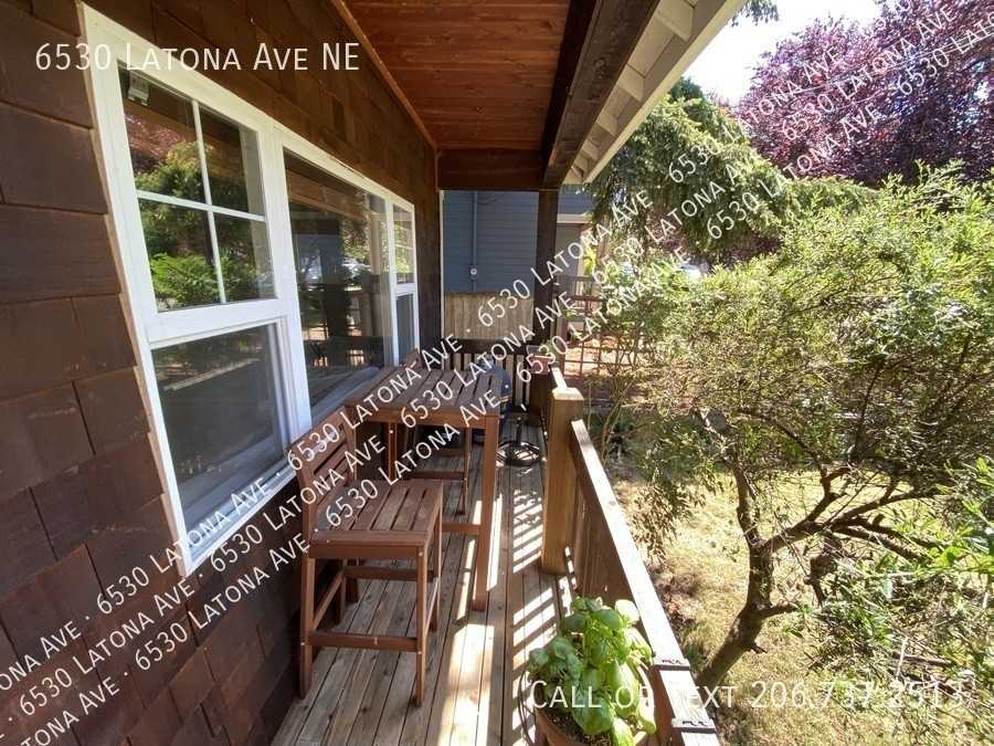 6530 Latona Ave Ne - Photo 2 of 12