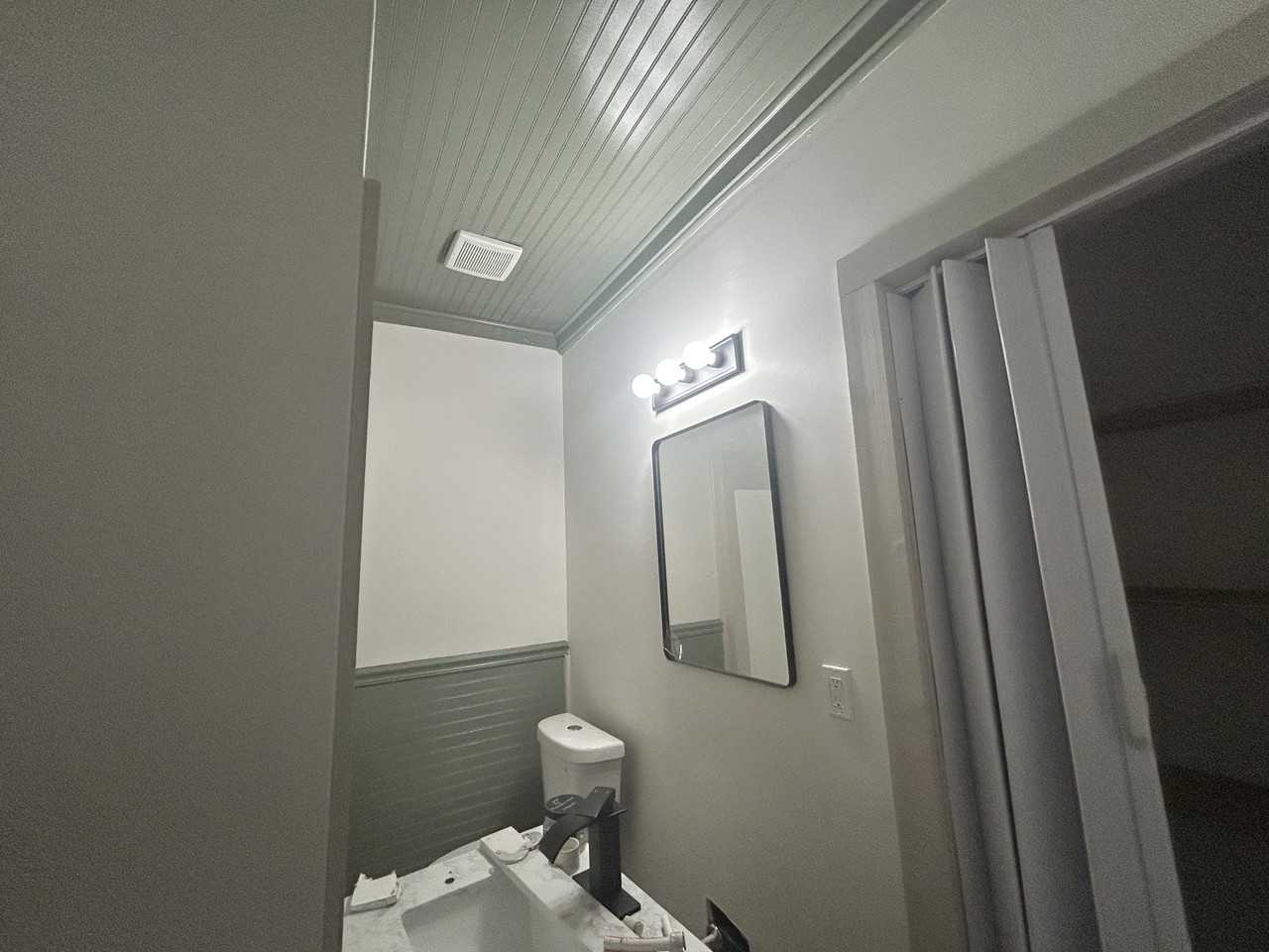 895 Kney St - Photo 7 of 30