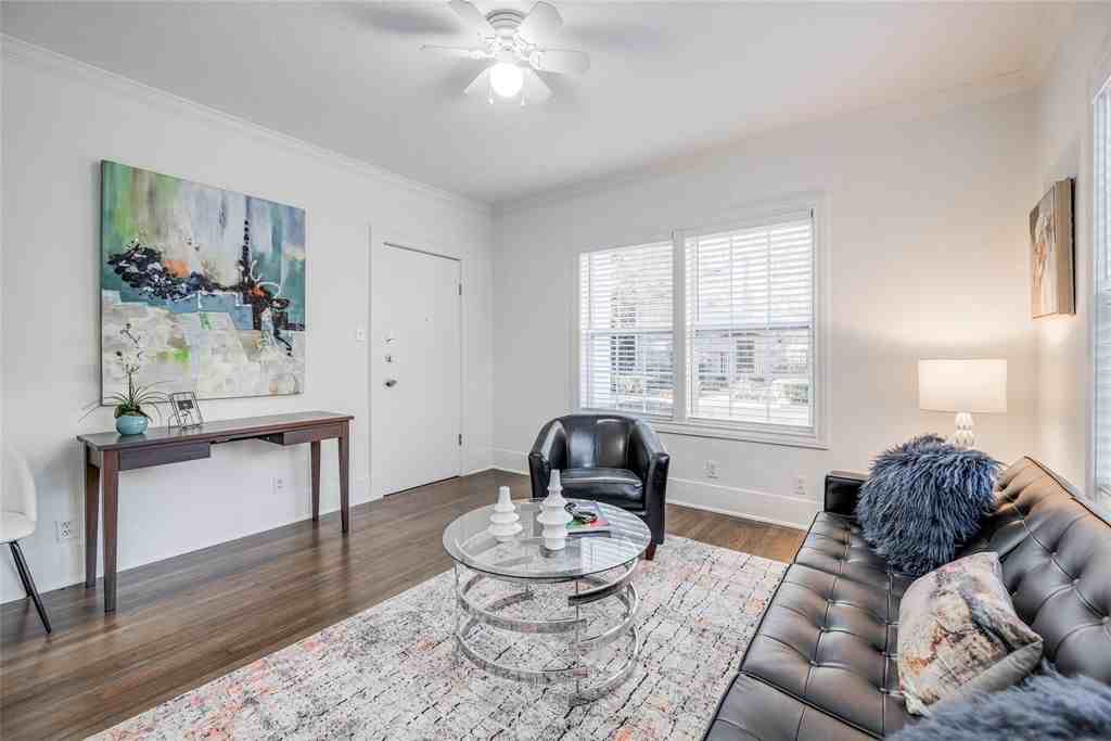 605 Bomar St #3 - Photo 5 of 10