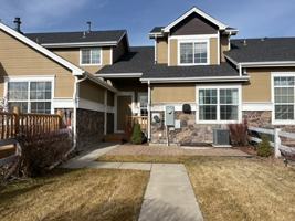 featured image of 102 Bayside Cir