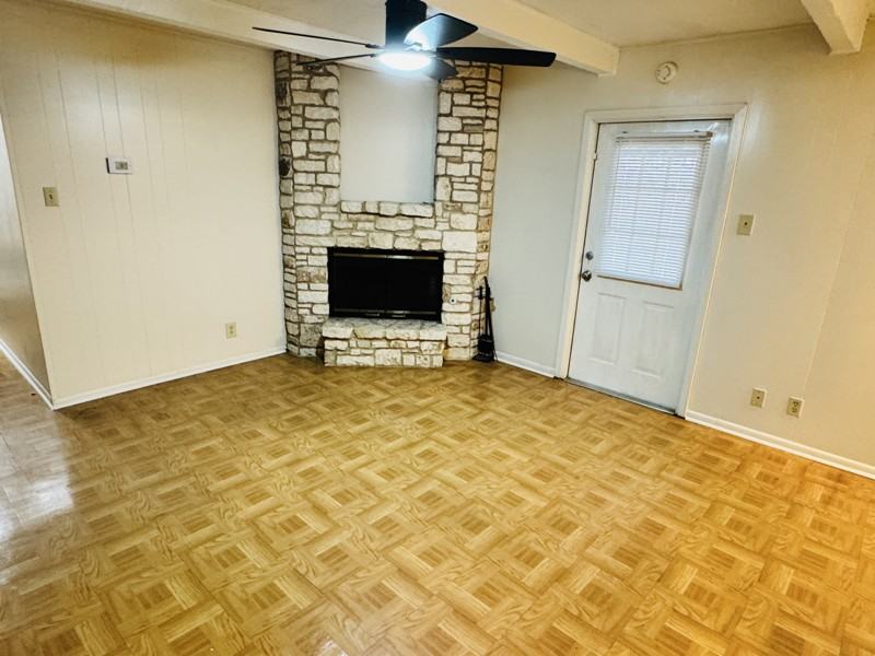 4254 Desert View Dr - Photo 6 of 20