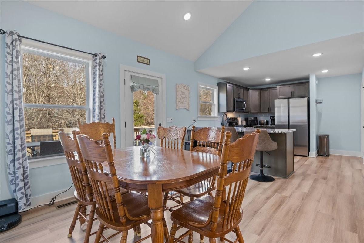 400 Kaiser Rd - Photo 5 of 20