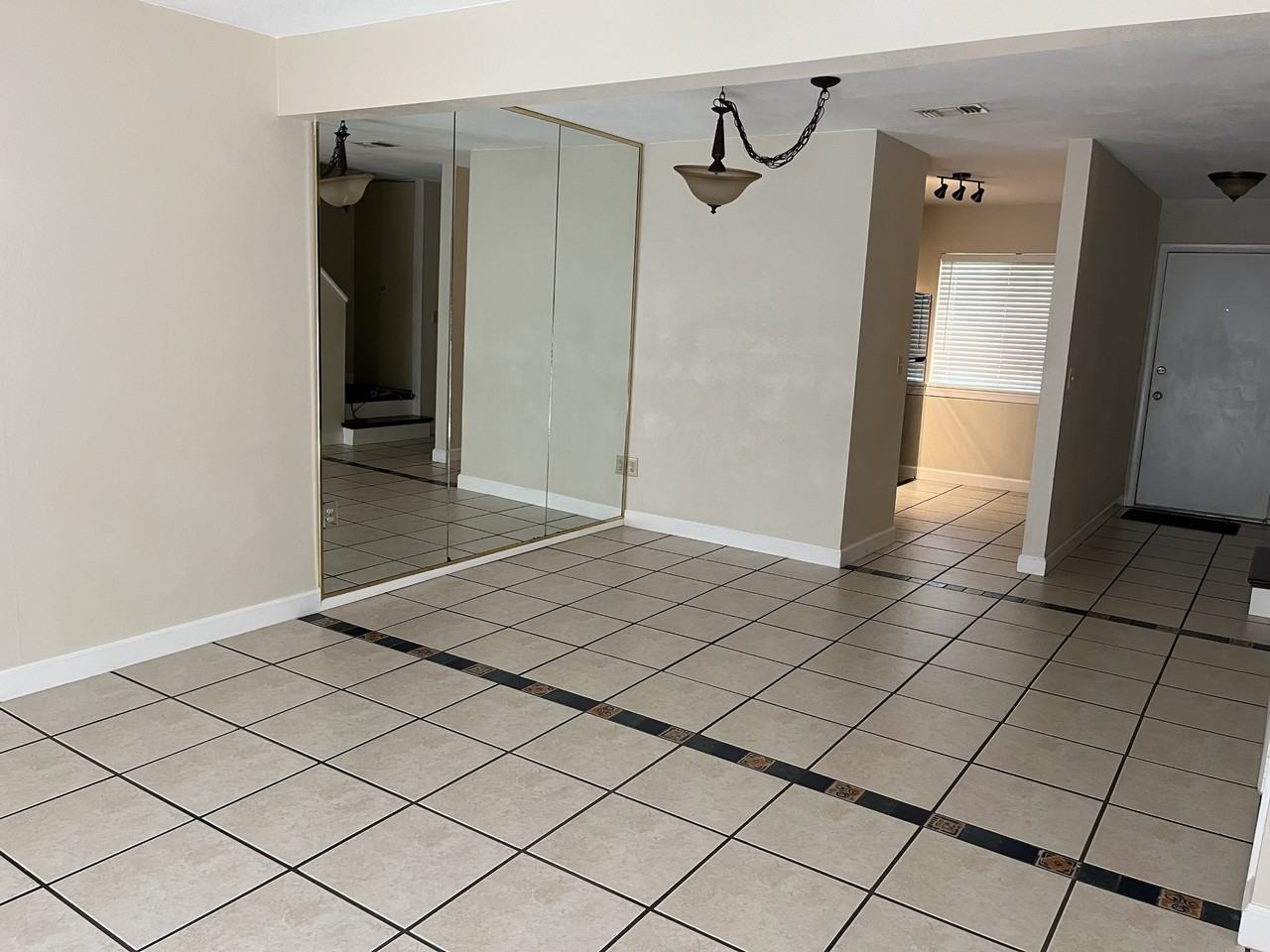 166 114th Ter Ne - Photo 6 of 12