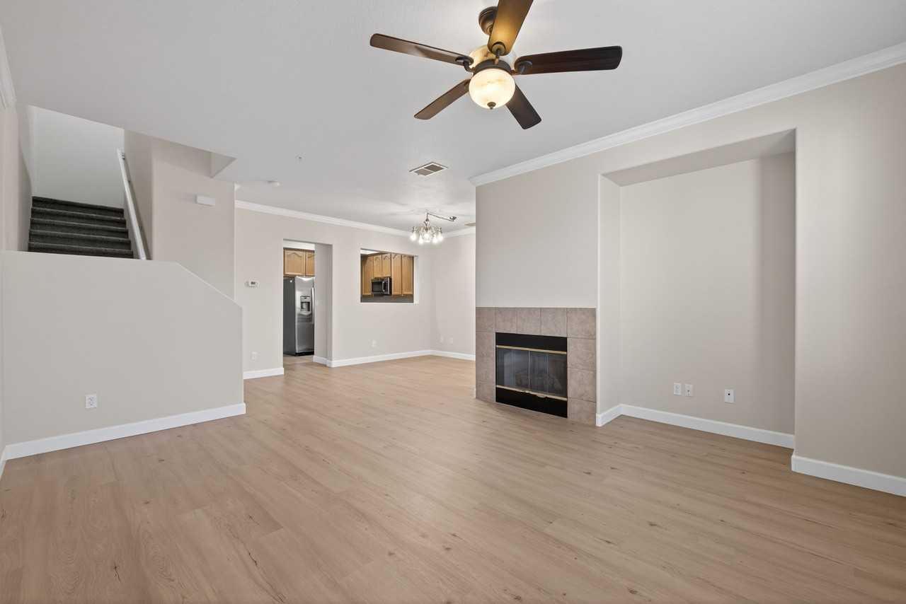 8188 Crystal Walk Cir - Photo 4 of 20