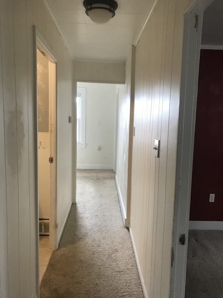 3915 Mcwhinney St - Photo 2 of 15