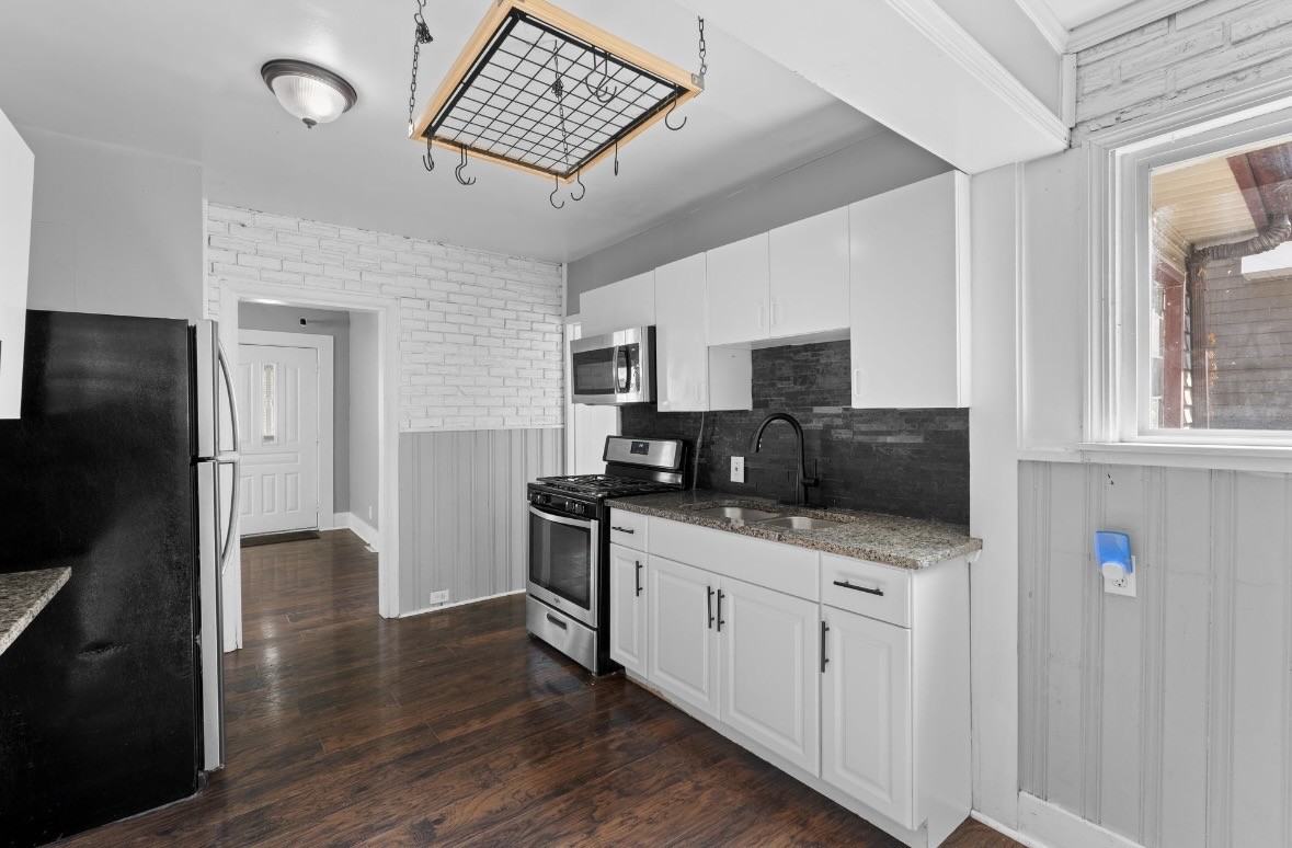 243 Edgewood Pl - Photo 5 of 20