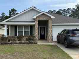 featured image of 6439 Eastland Cir
