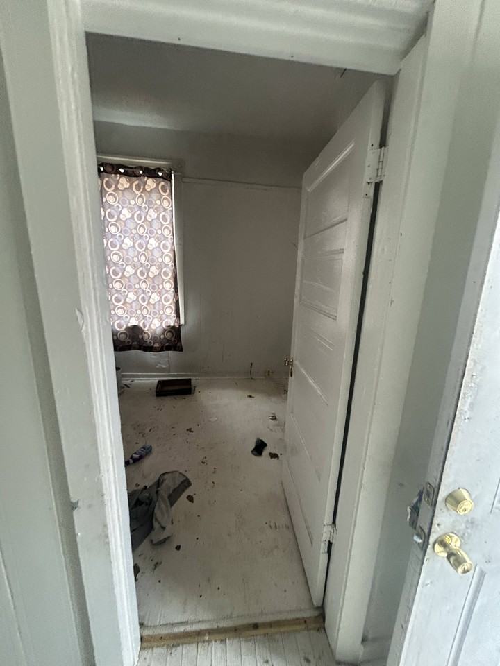 5470 Plover Ave - Photo 4 of 14