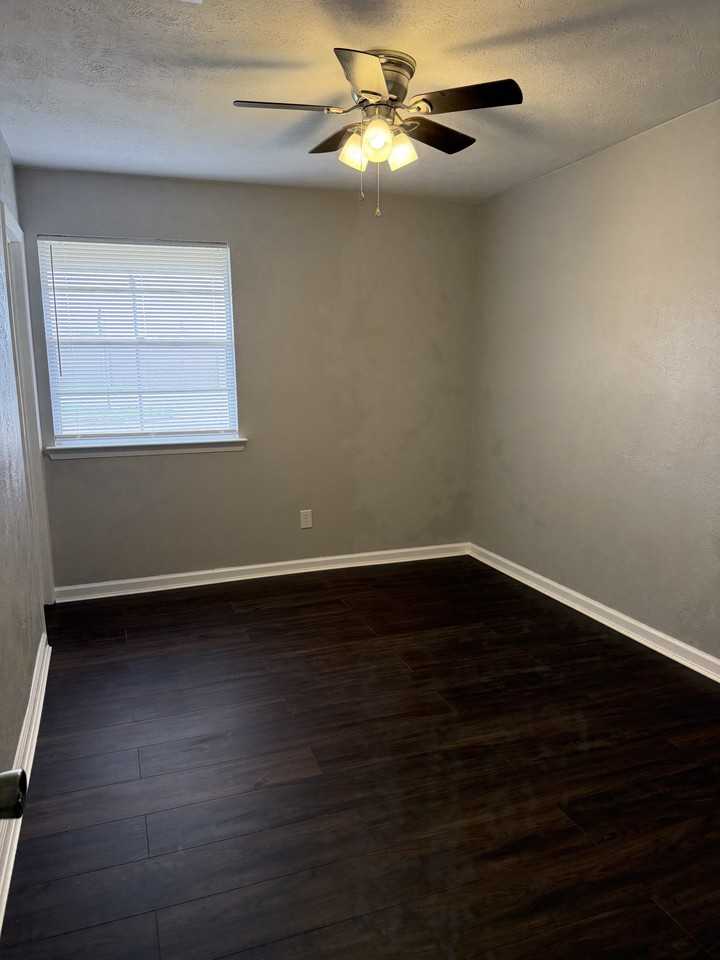 519 Wren Ave - Photo 7 of 14