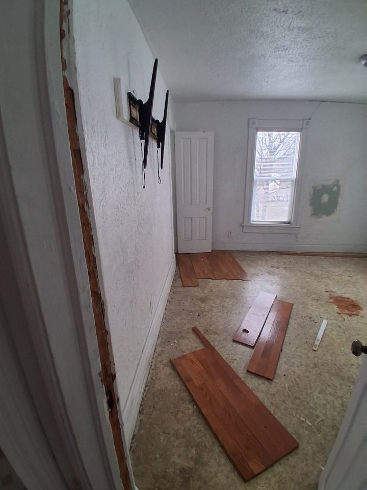 1245 N Union St - Photo 2 of 12