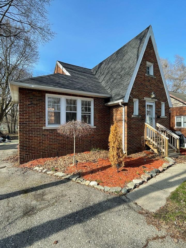 3 Voorheis St - Photo 3 of 6