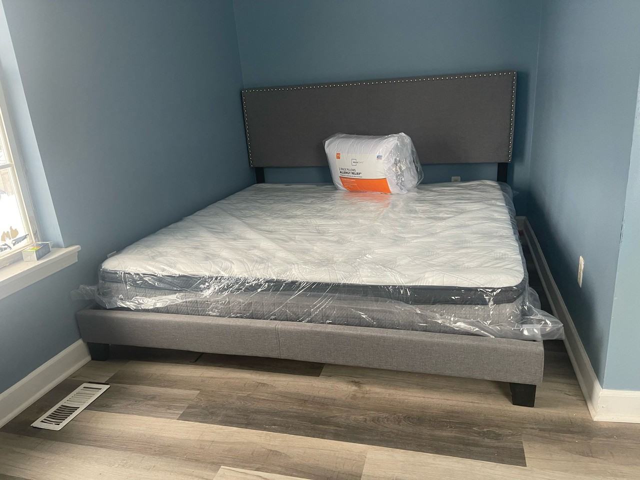 8 Robinwood St - Photo 2 of 4