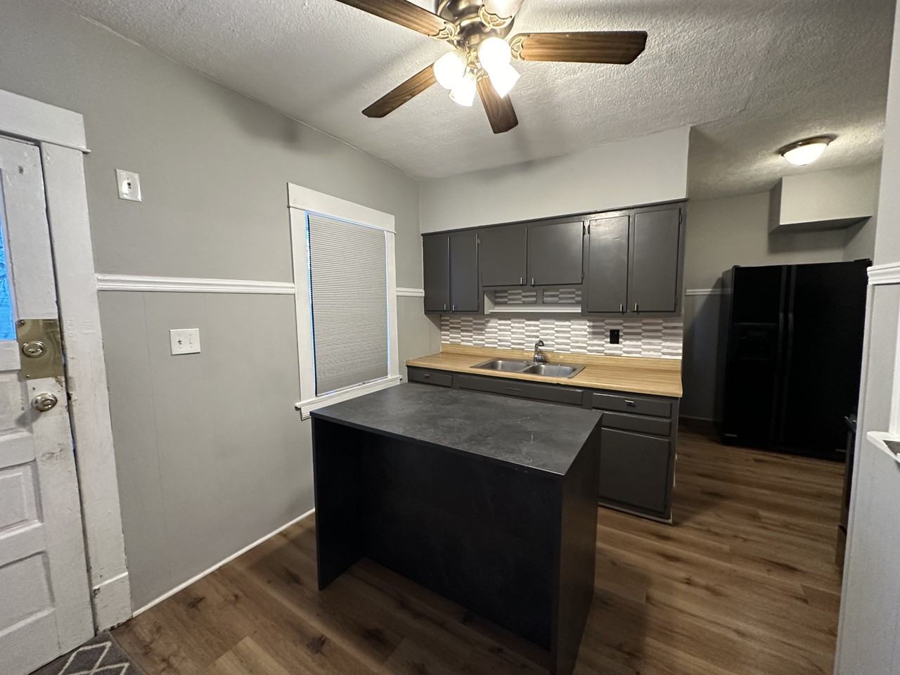 4408 Alpha Ave #1 - Photo 2 of 8