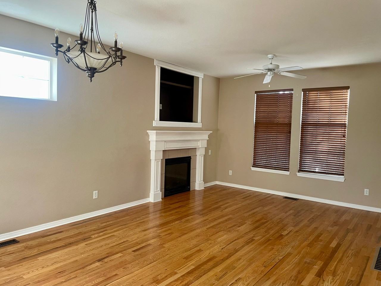 2738 Autumn Harvest Way - Photo 4 of 16