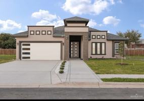 featured image of 3007 E Ebano St