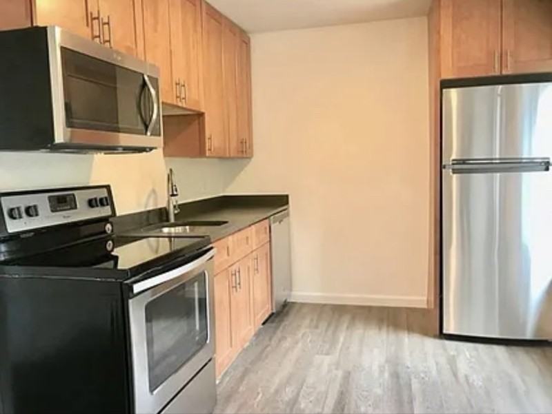 35B Raymond Marchetti St #B - Photo 2 of 6