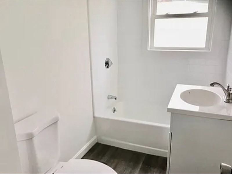 35B Raymond Marchetti St #B - Photo 5 of 6