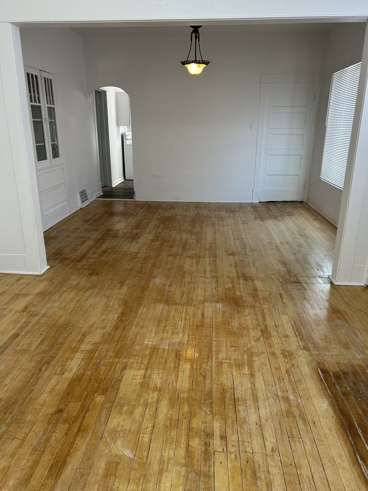 800 6th Ave N - Photo 5 of 19