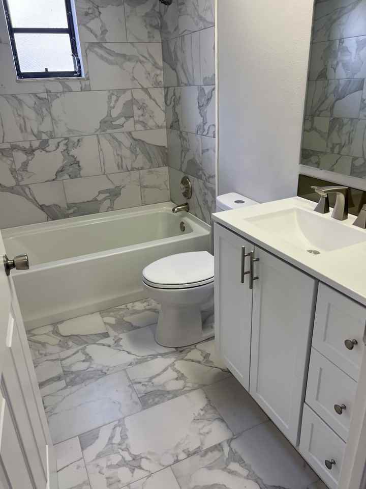 2005 Mcmullen Ave - Photo 3 of 6