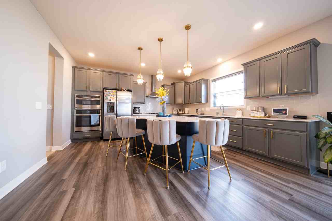 8380 Abercrombie Ln #1 - Photo 6 of 50