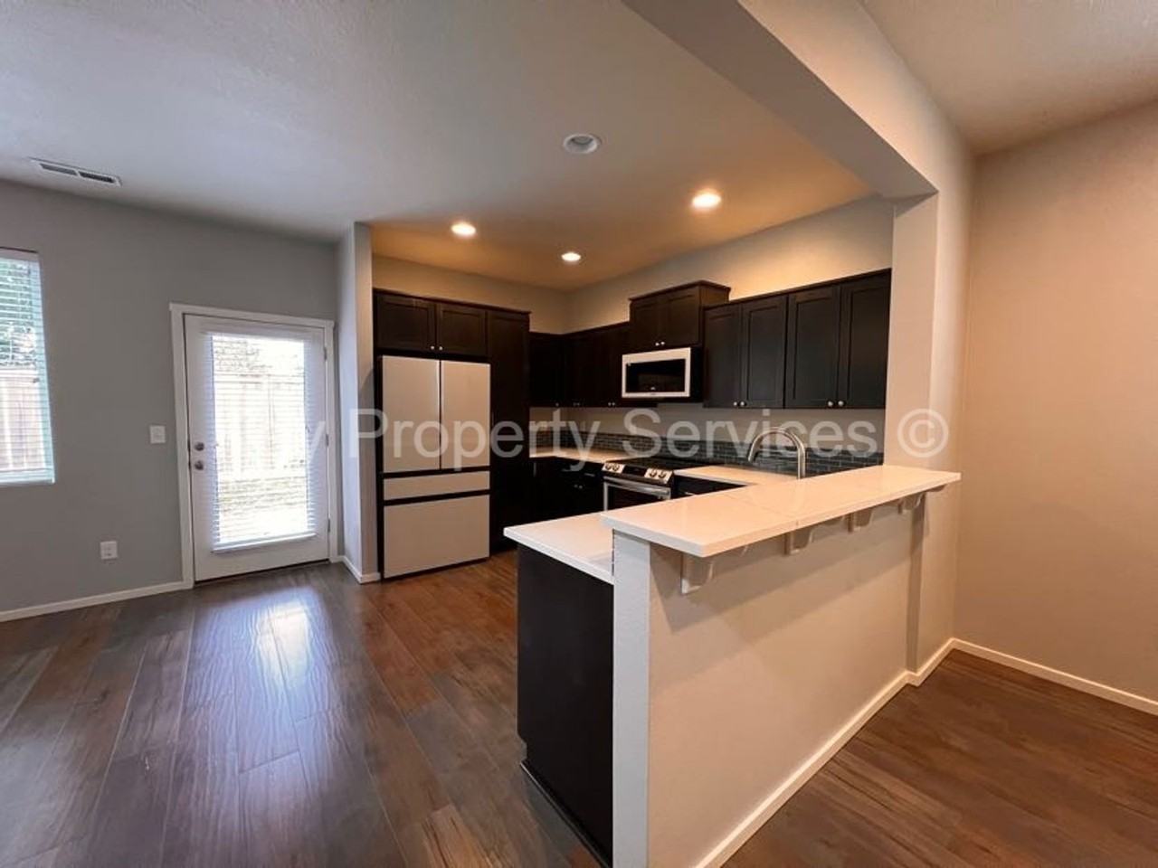 7004 Ne 13th Ave - Photo 6 of 24