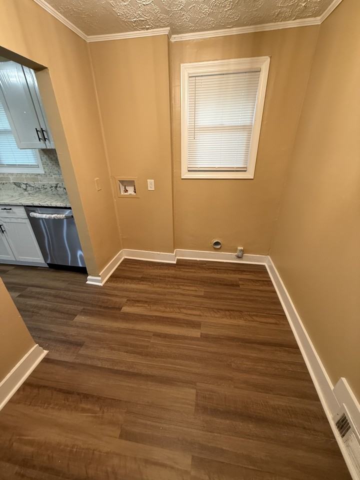 91 Munson Dr #1 - Photo 6 of 23