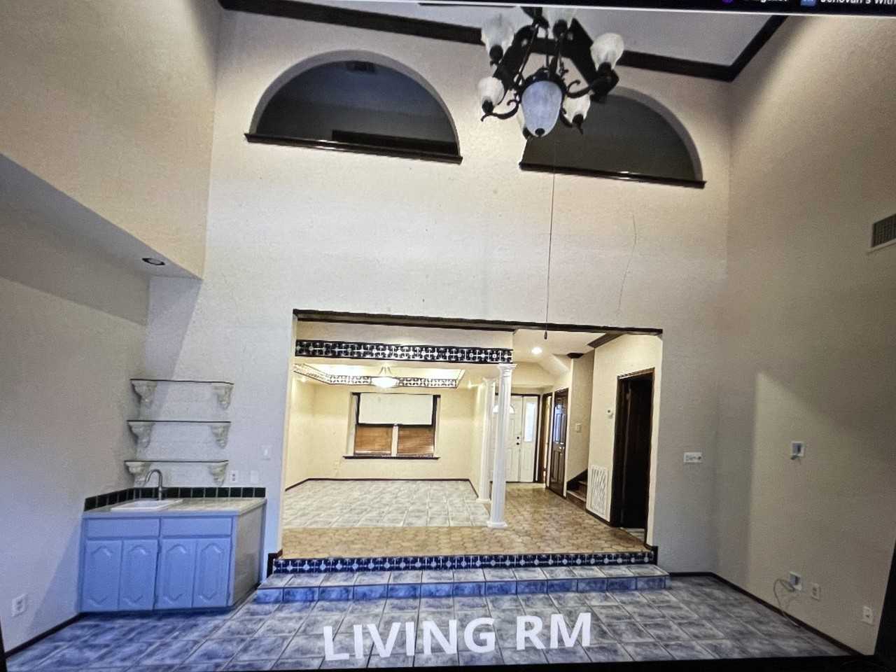 7 Donore Sq #1 - Photo 6 of 26