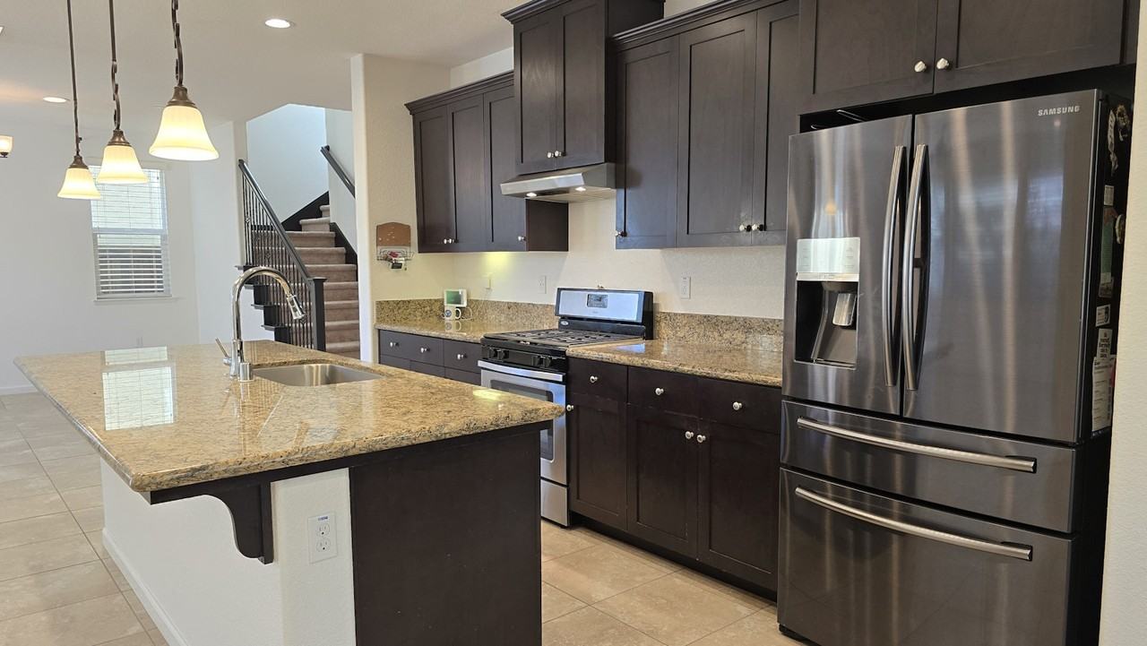 18076 Calaveras Drive - Photo 3 of 30