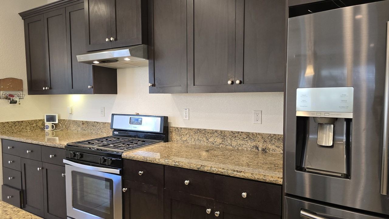 18076 Calaveras Drive - Photo 4 of 30