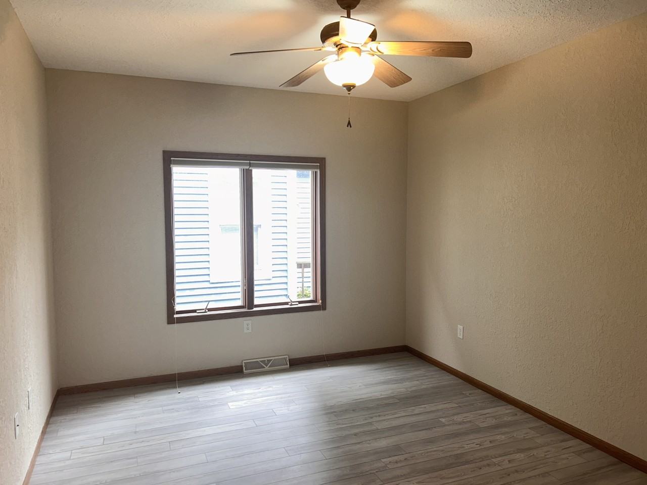 2138 N Buffum St #A - Photo 4 of 8