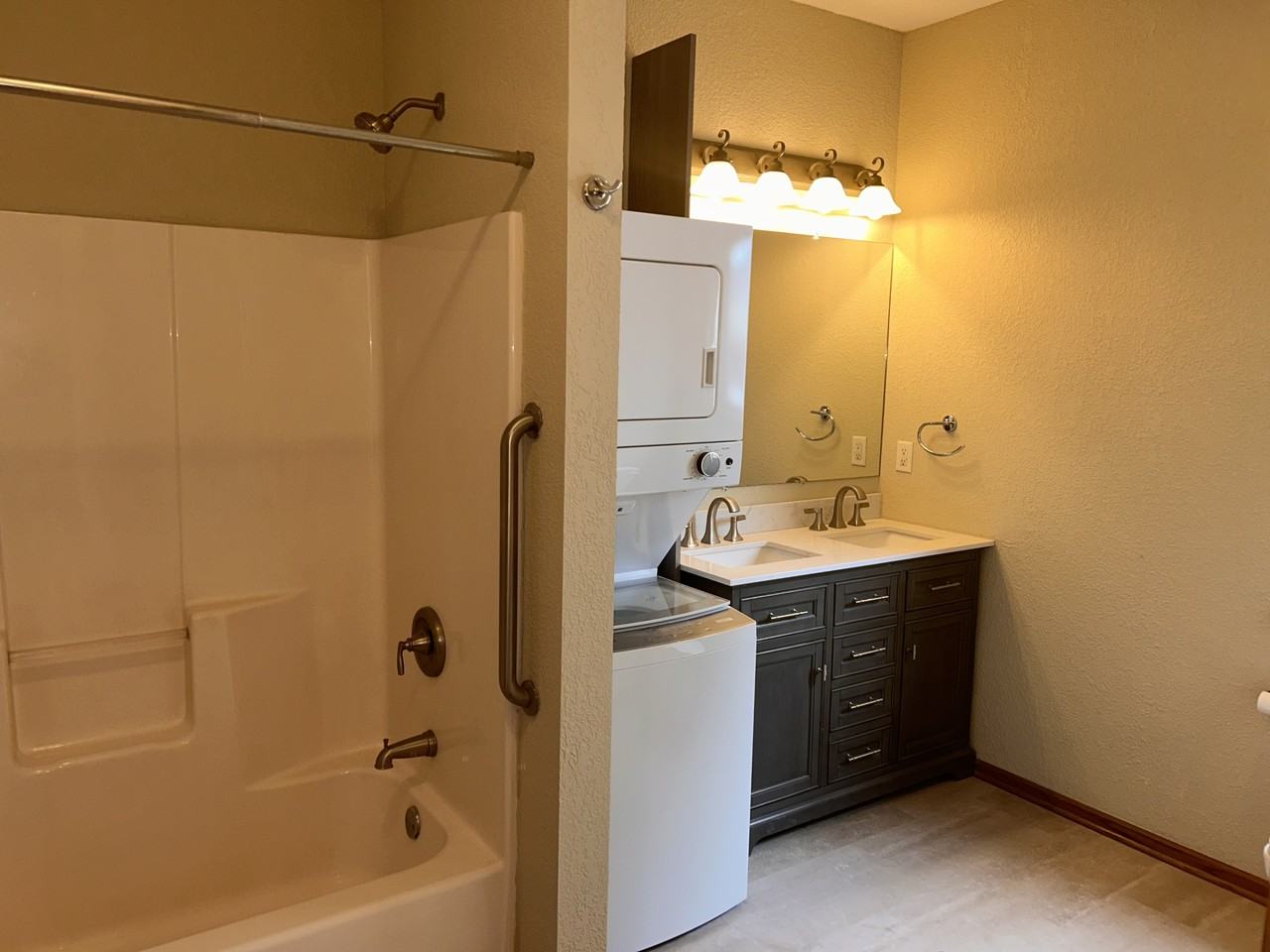 2138 N Buffum St #A - Photo 6 of 8